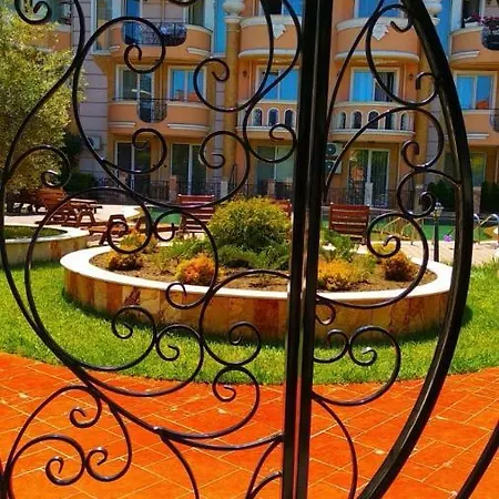 Melia 8 Grand *
